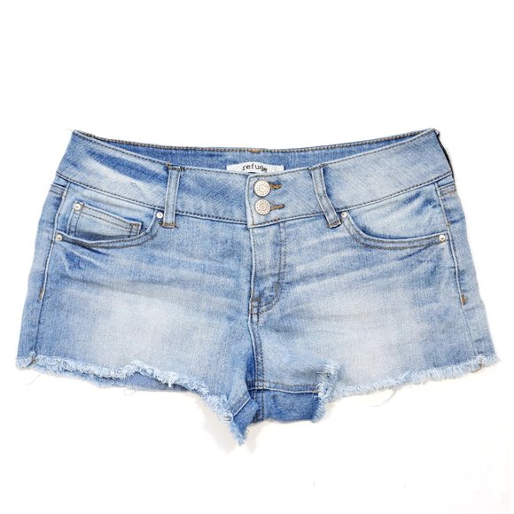 Refuge Pants - Hot Refuge Womens denim Shorts Size 4 Distressed Jean short